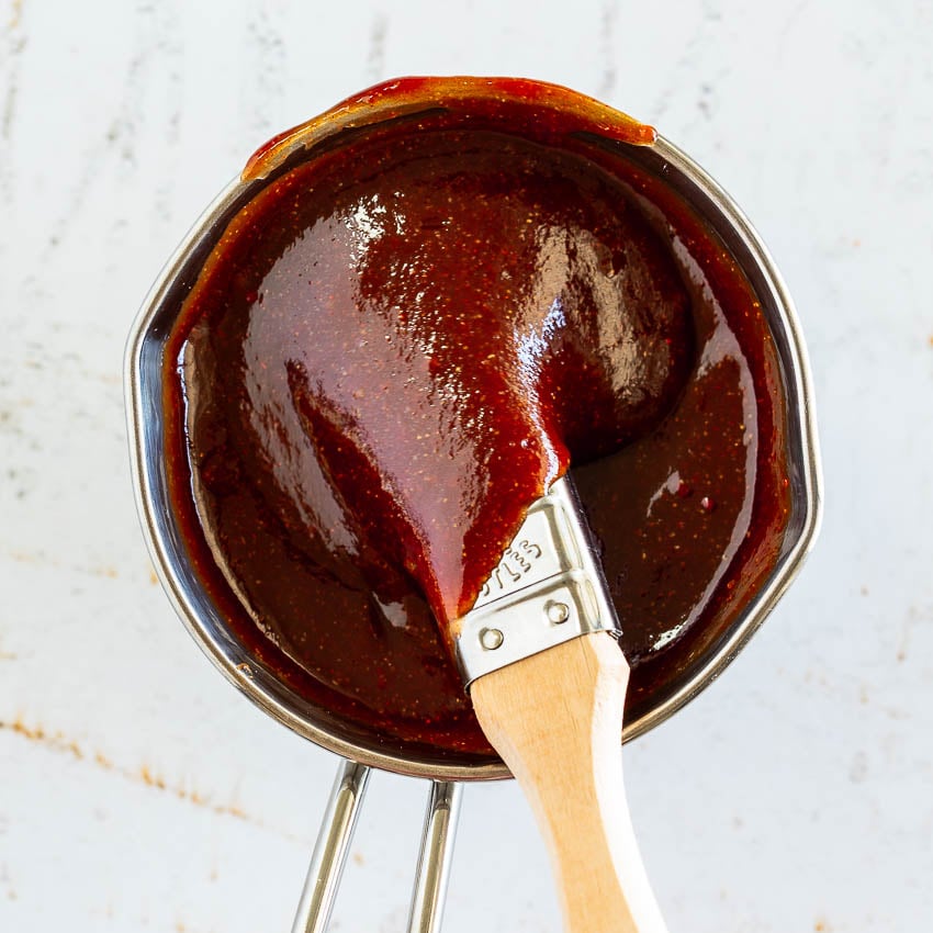 Easy Homemade BBQ Sauce: Craft Sweet & Tangy From Scratch